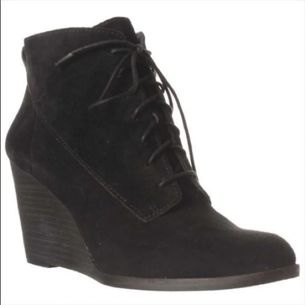 NWOT Black Suede Lucky Brand tie up booties